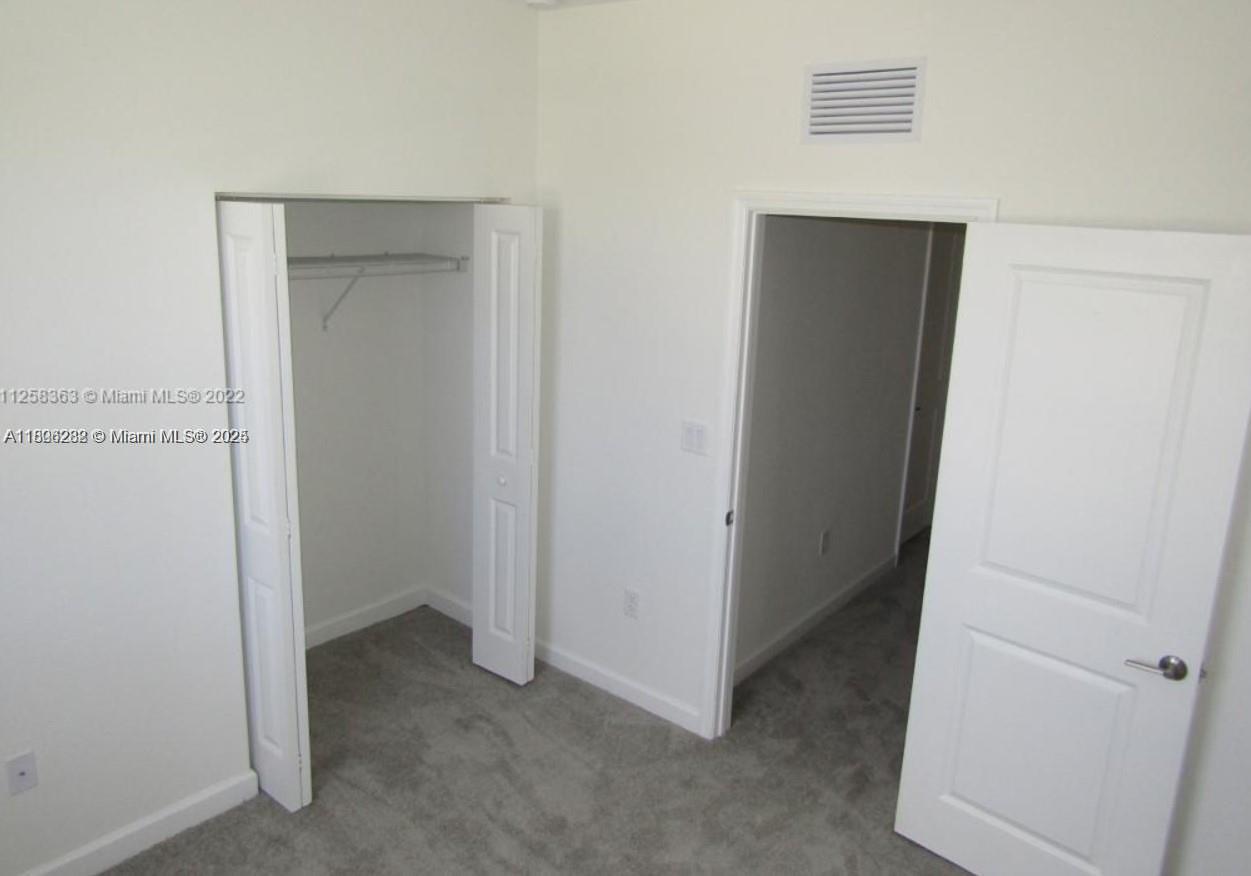 11869 Sw 246th Ter Property Photo 9