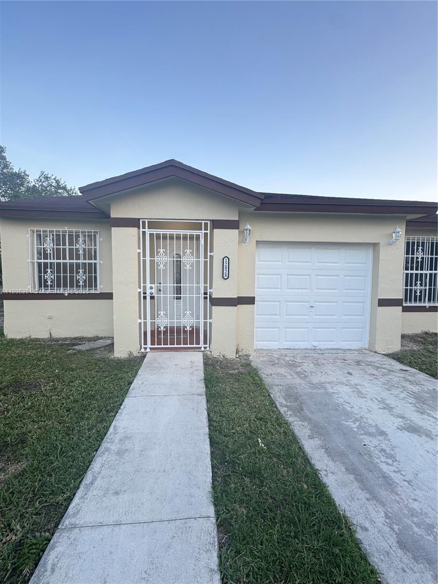12828 Sw 267 St 0 Property Photo 2