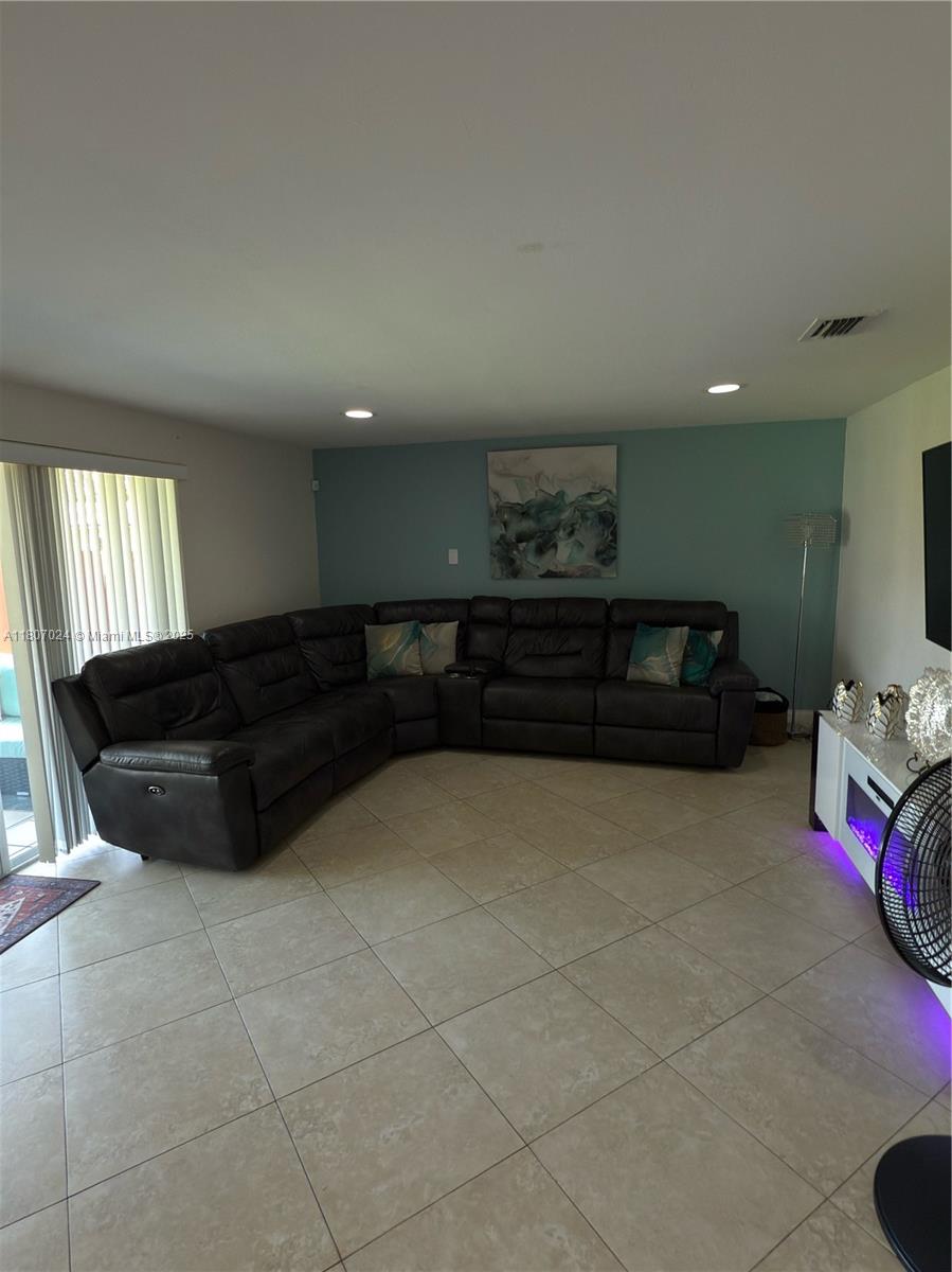 26951 Sw 119th Ct Property Photo 4