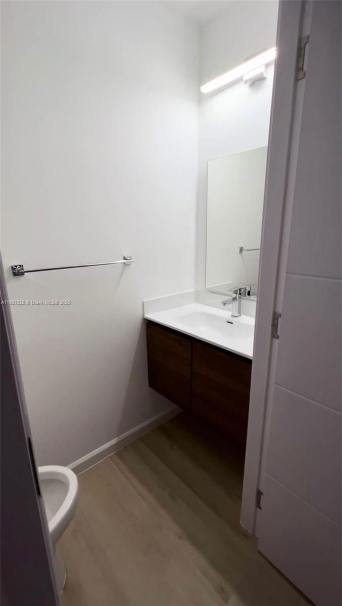 958 Nw 10th St 4 Property Photo 11