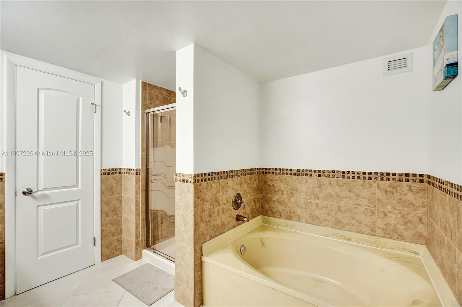 200 Leslie Dr 1031 Property Photo 33