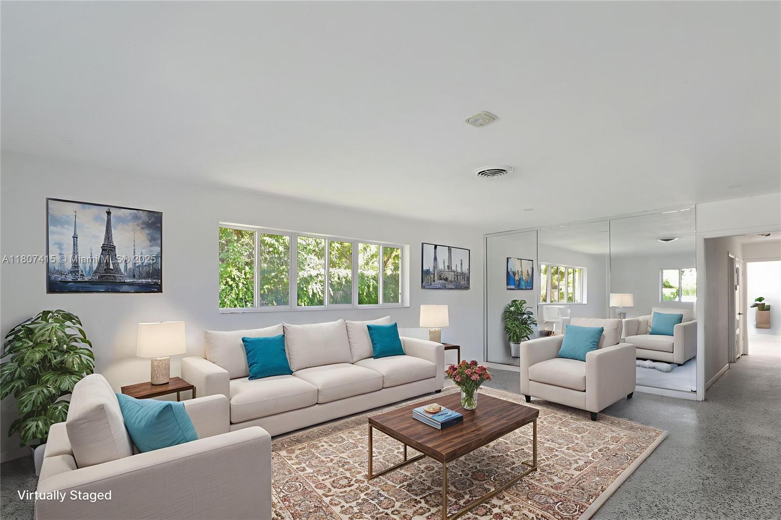 17535 Sw 91st Ave Property Photo 9