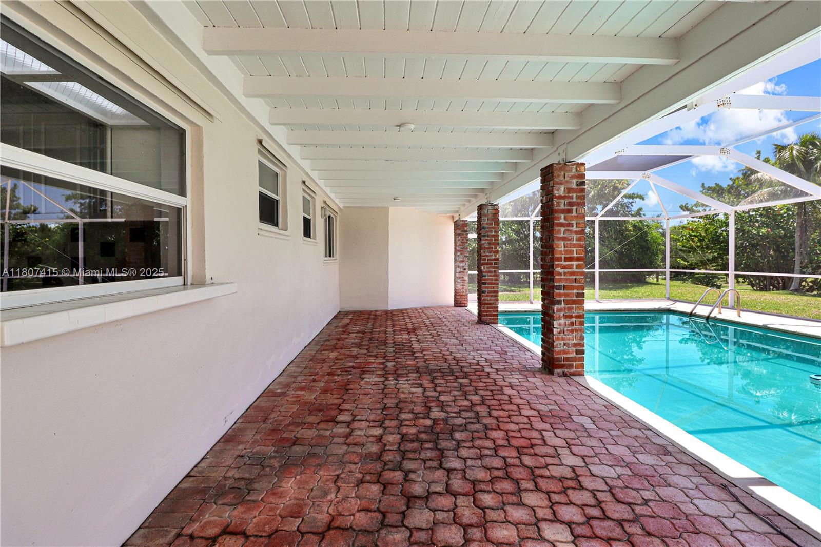 17535 Sw 91st Ave Property Photo 23