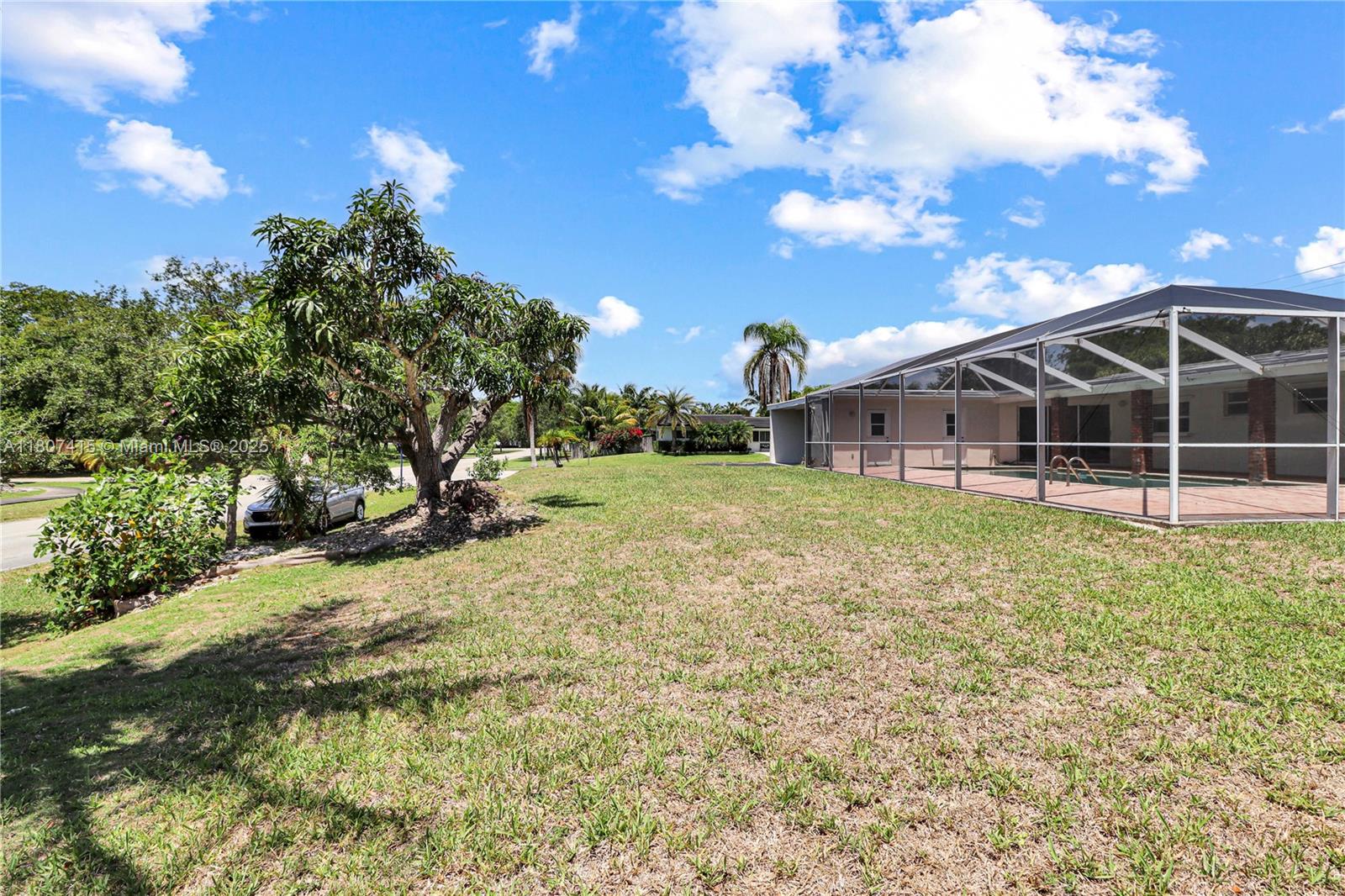 17535 Sw 91st Ave Property Photo 28