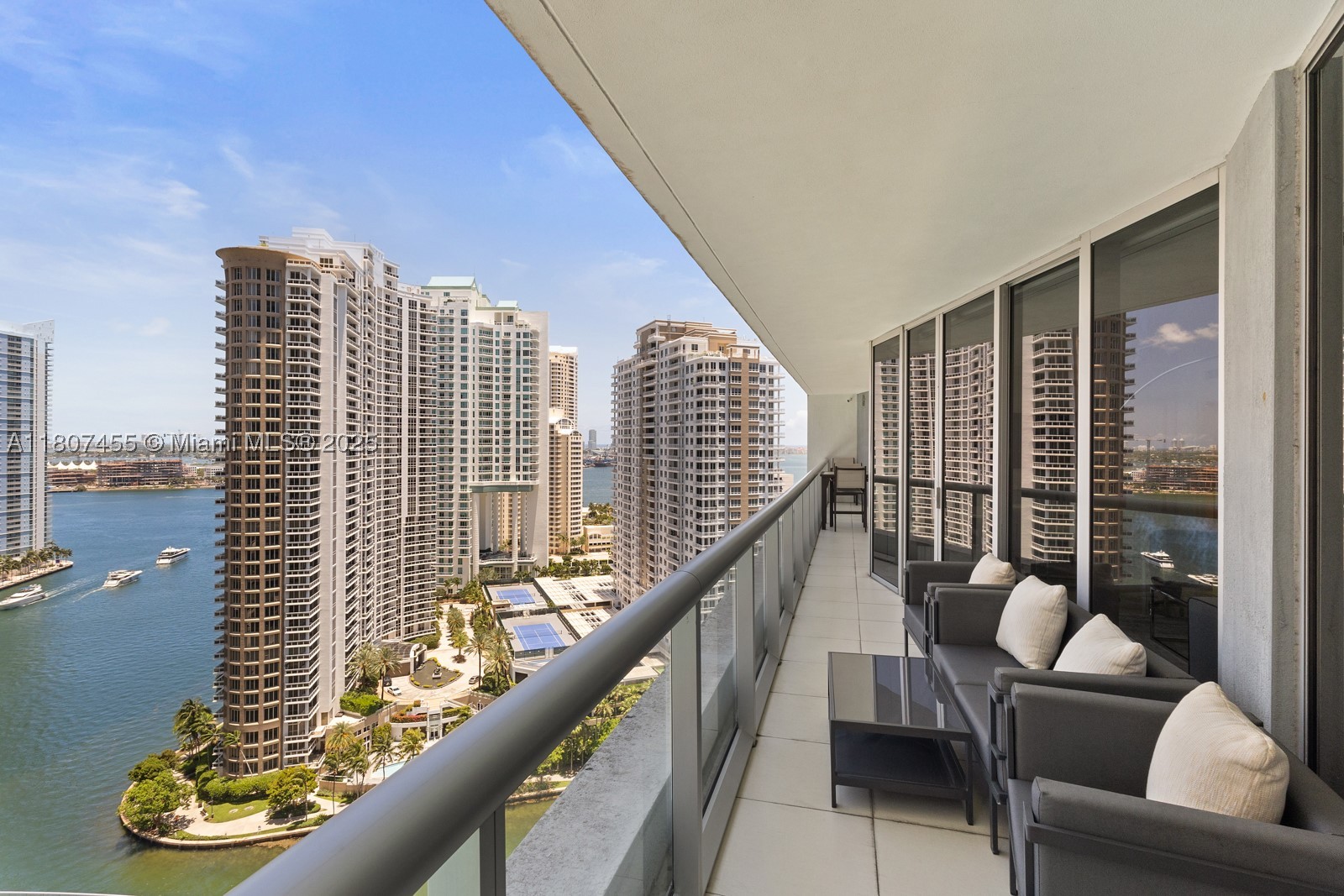 495 Brickell Ave 2304 Property Photo 22