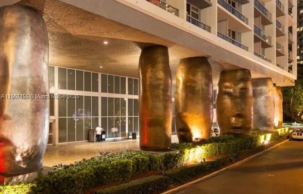 495 Brickell Ave 2304 Property Photo 28
