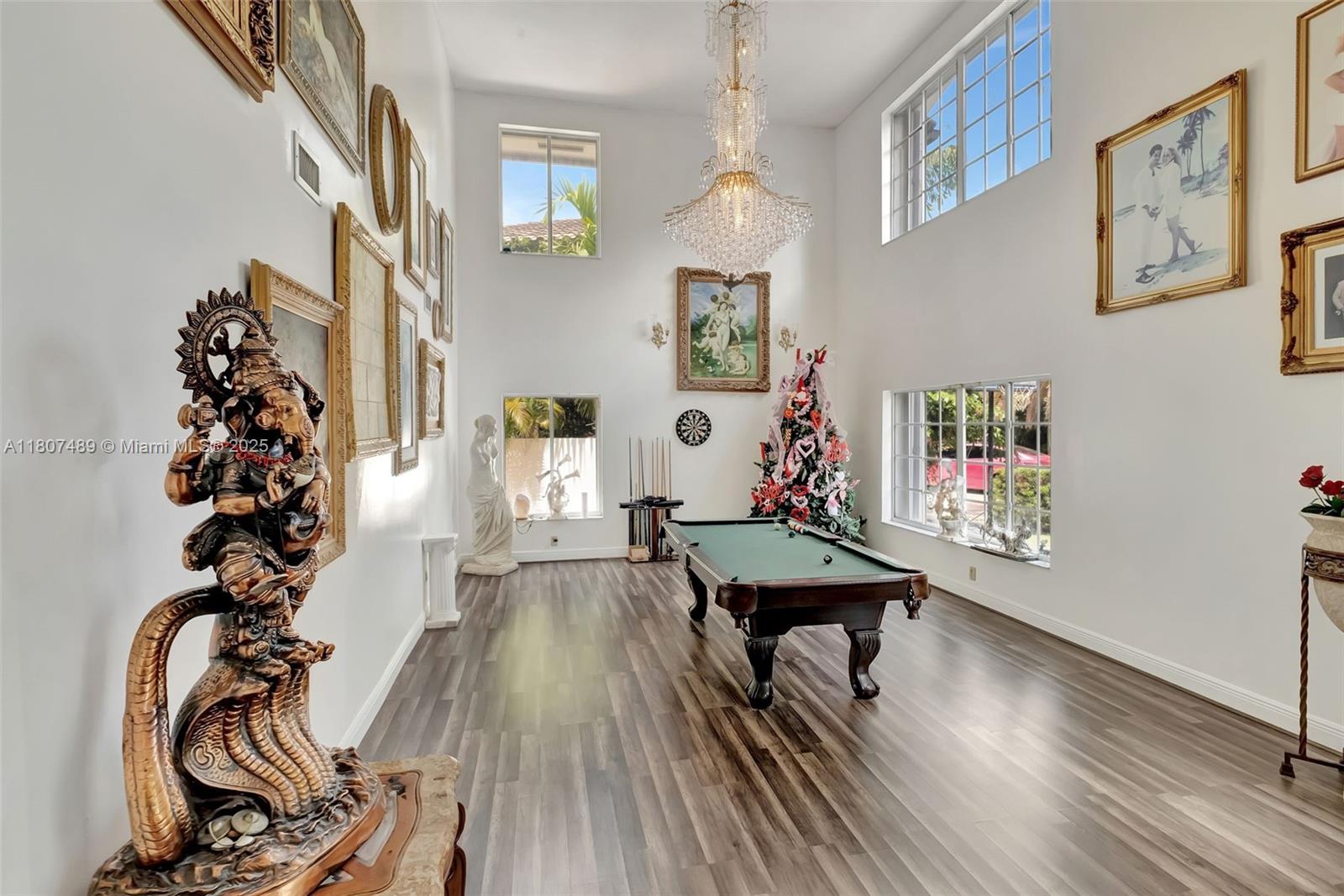 8360 Nw 159th Ter Property Photo 5