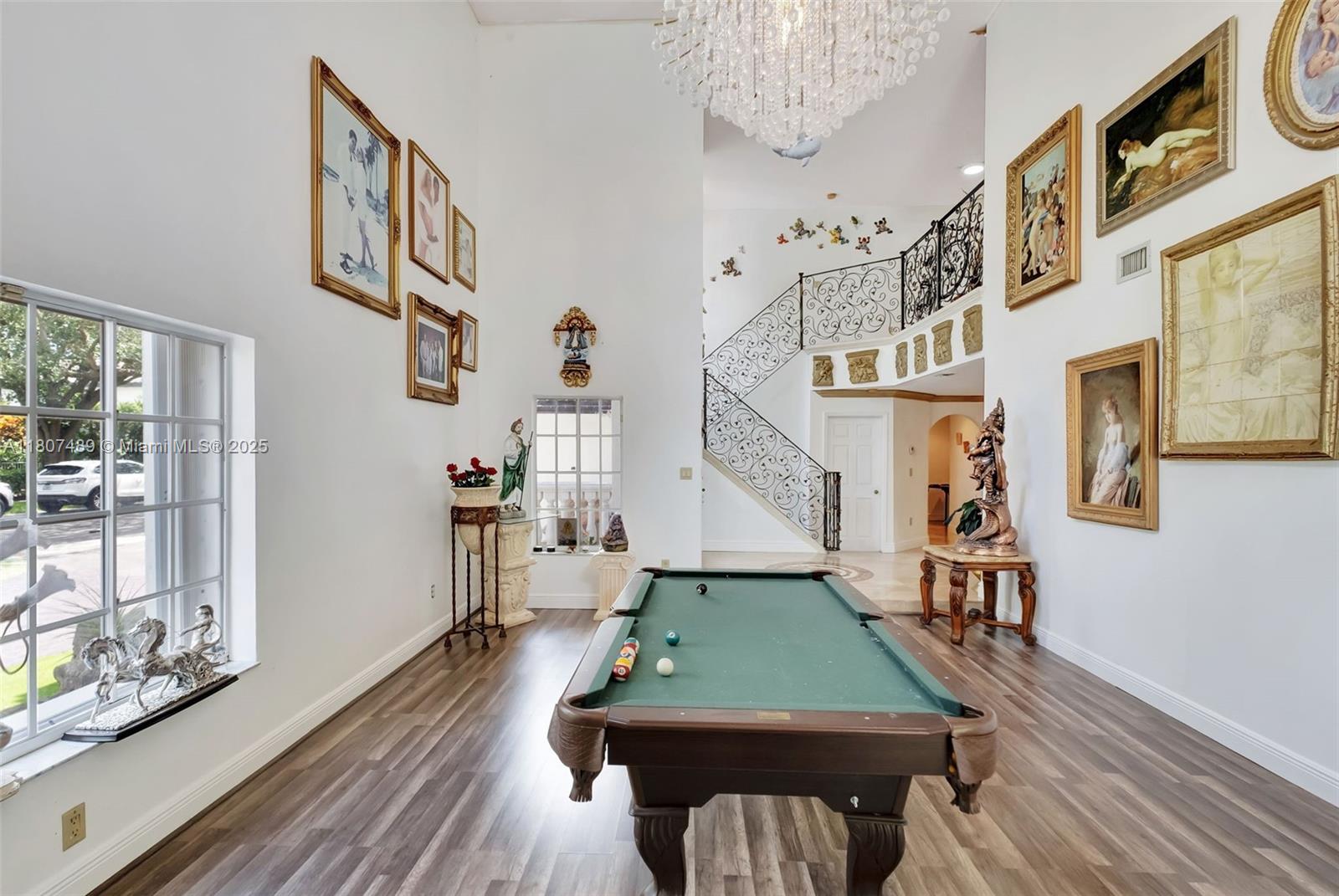 8360 Nw 159th Ter Property Photo 6