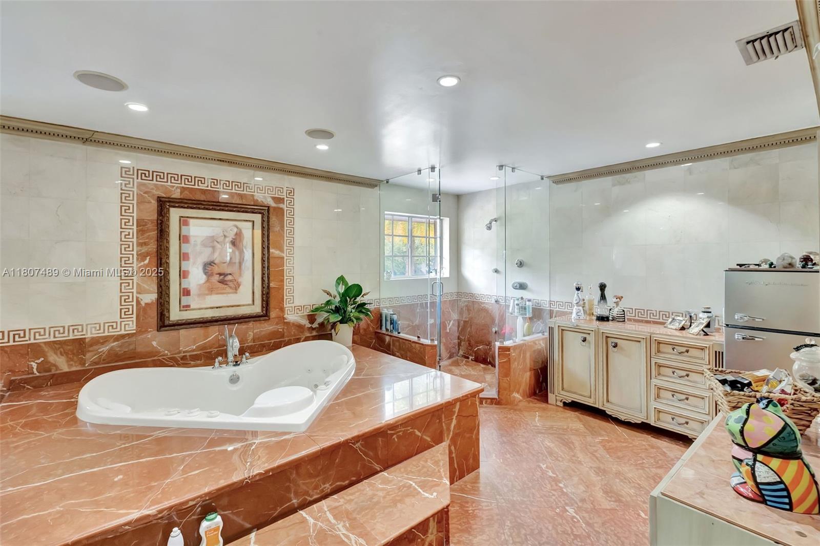 8360 Nw 159th Ter Property Photo 34