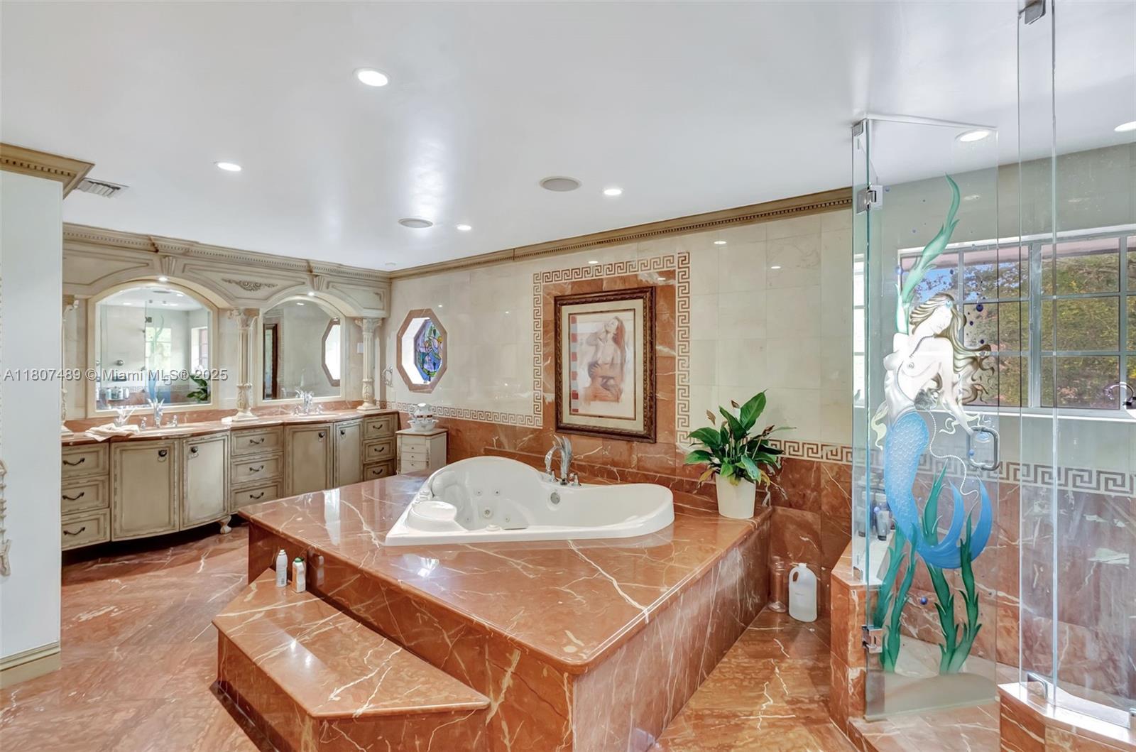 8360 Nw 159th Ter Property Photo 35