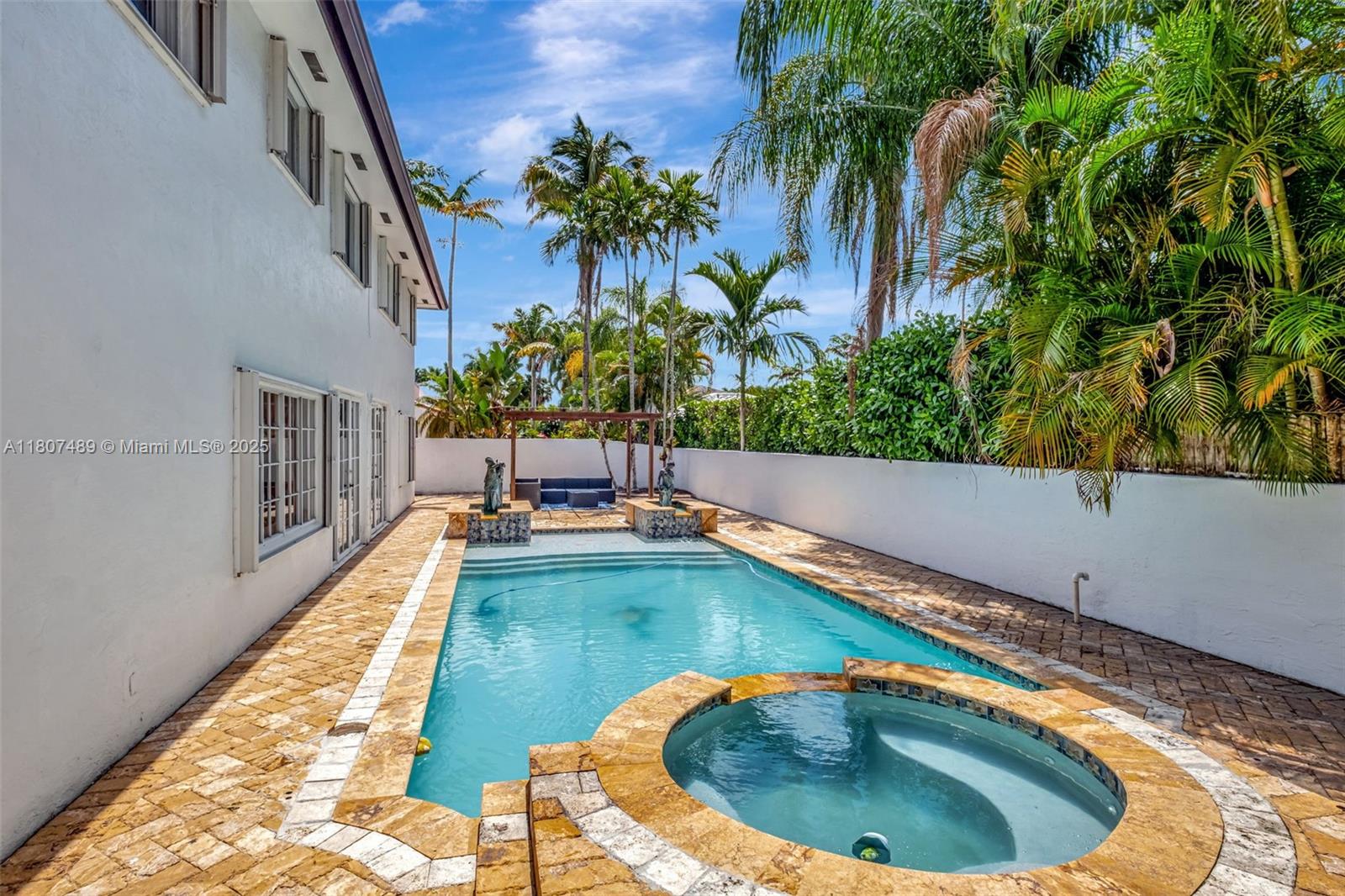 8360 Nw 159th Ter Property Photo 41