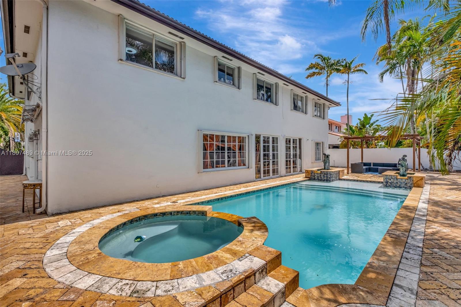 8360 Nw 159th Ter Property Photo 42