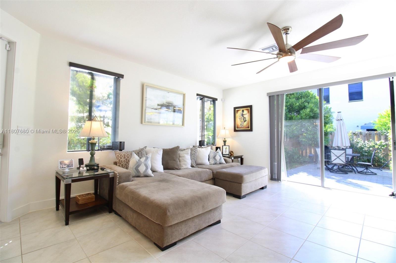 23380 Sw 110th Ct N/a Property Photo 6