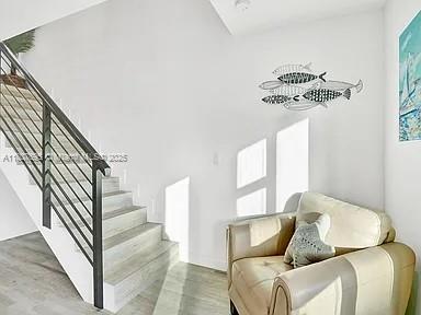 94825 Overseas Property Photo 6