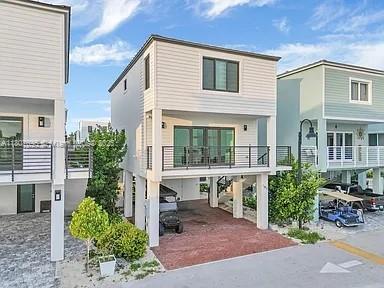 94825 Overseas Property Photo 17