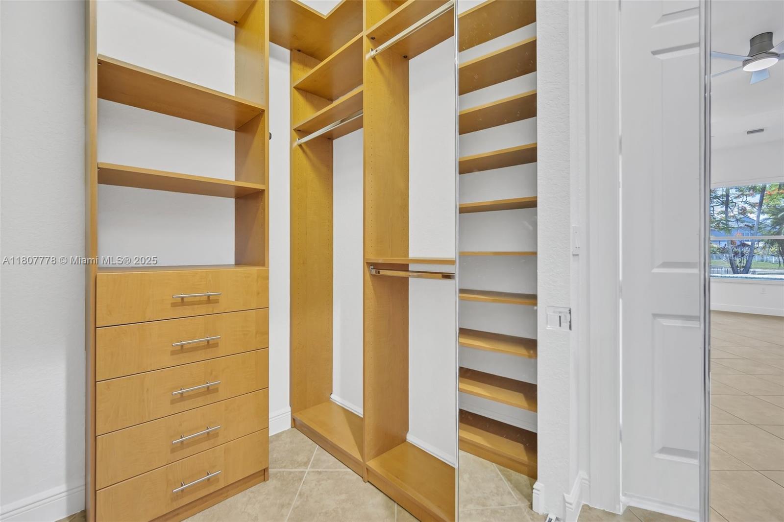 5466 Sw 187th Ter Property Photo 25