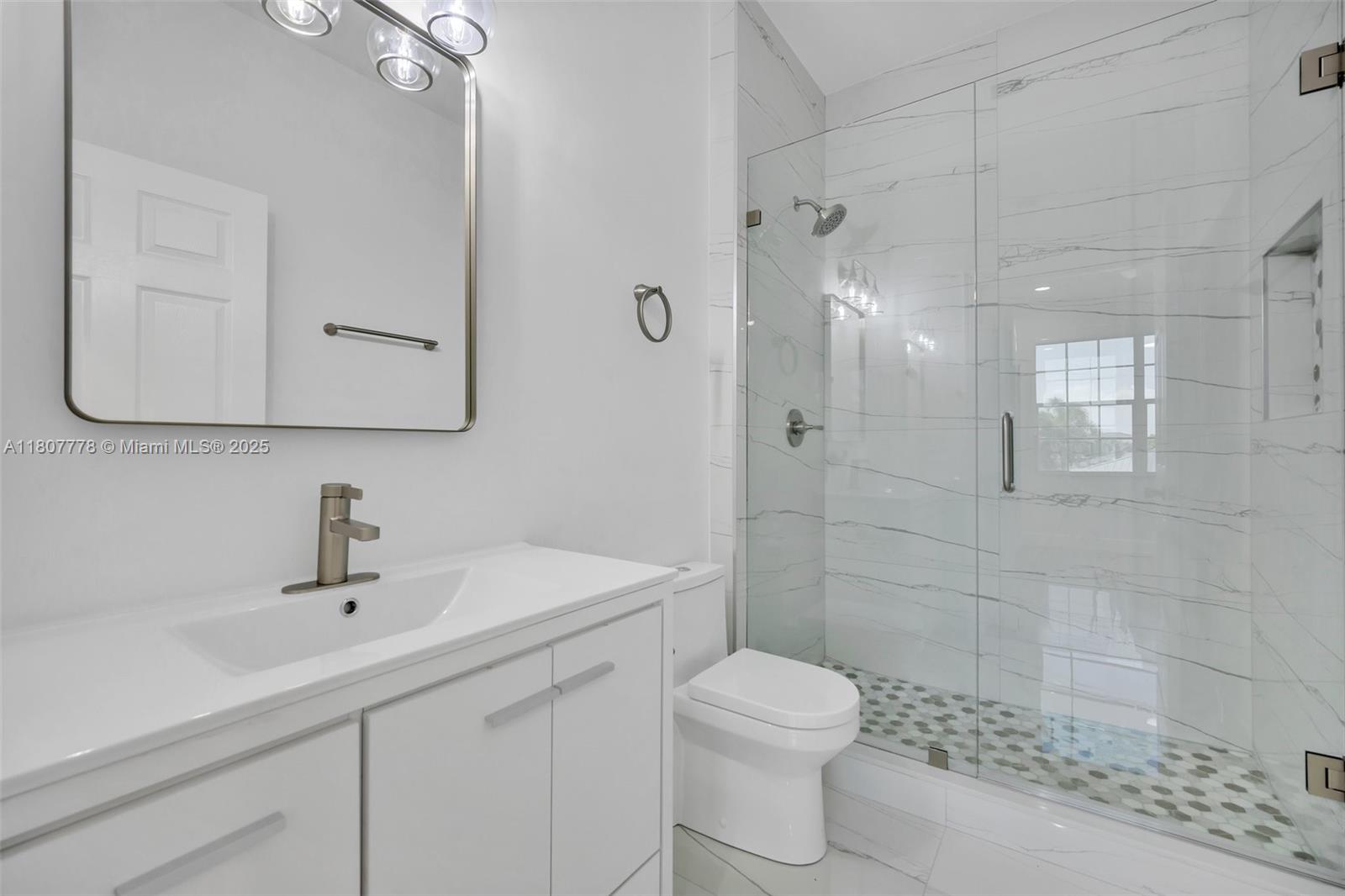 5466 Sw 187th Ter Property Photo 33