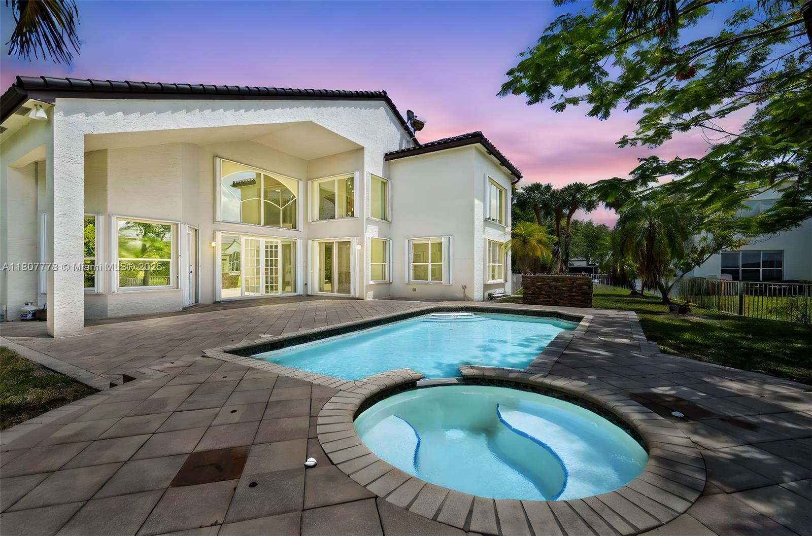 5466 Sw 187th Ter Property Photo 45