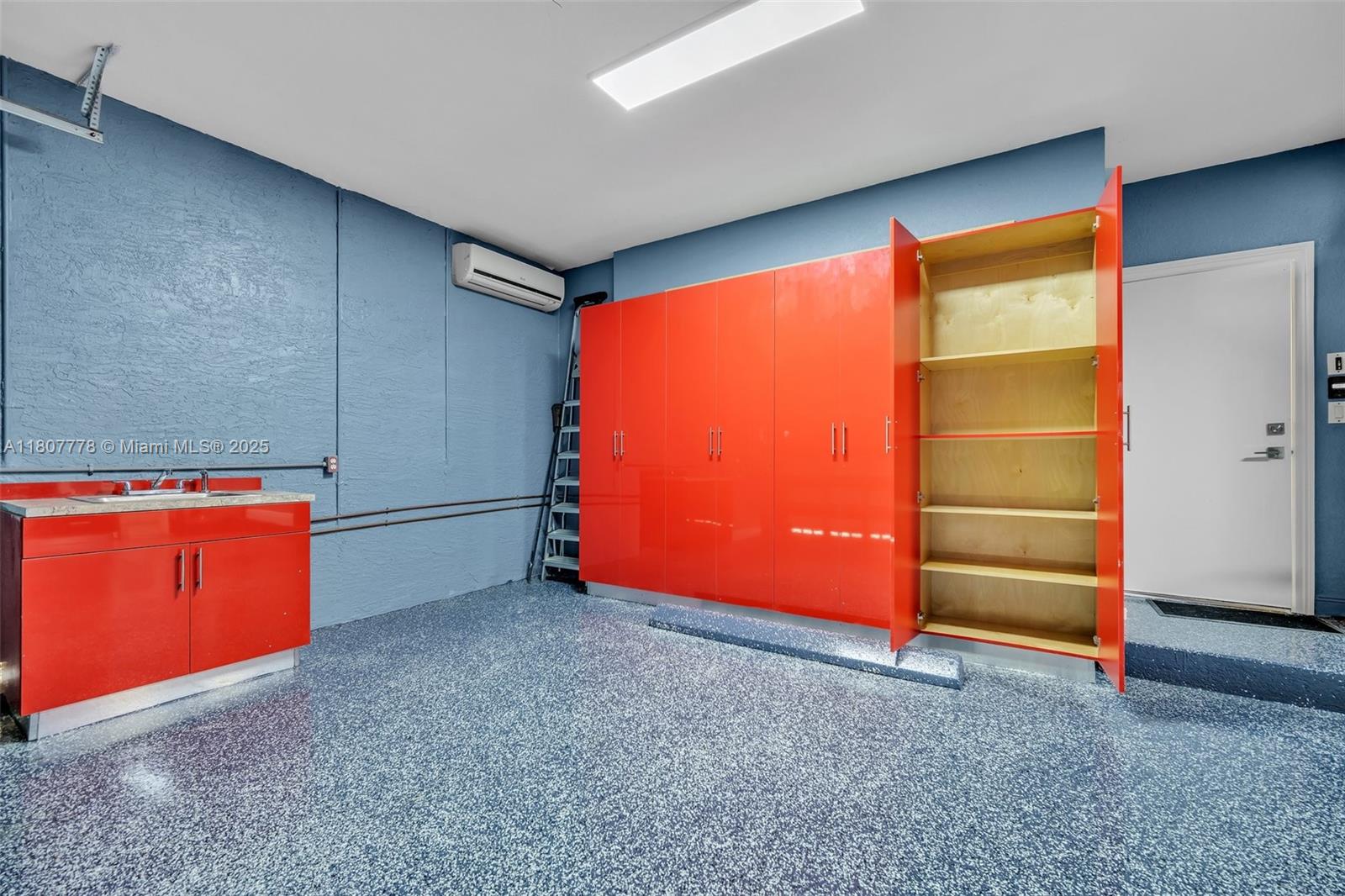 5466 Sw 187th Ter Property Photo 54