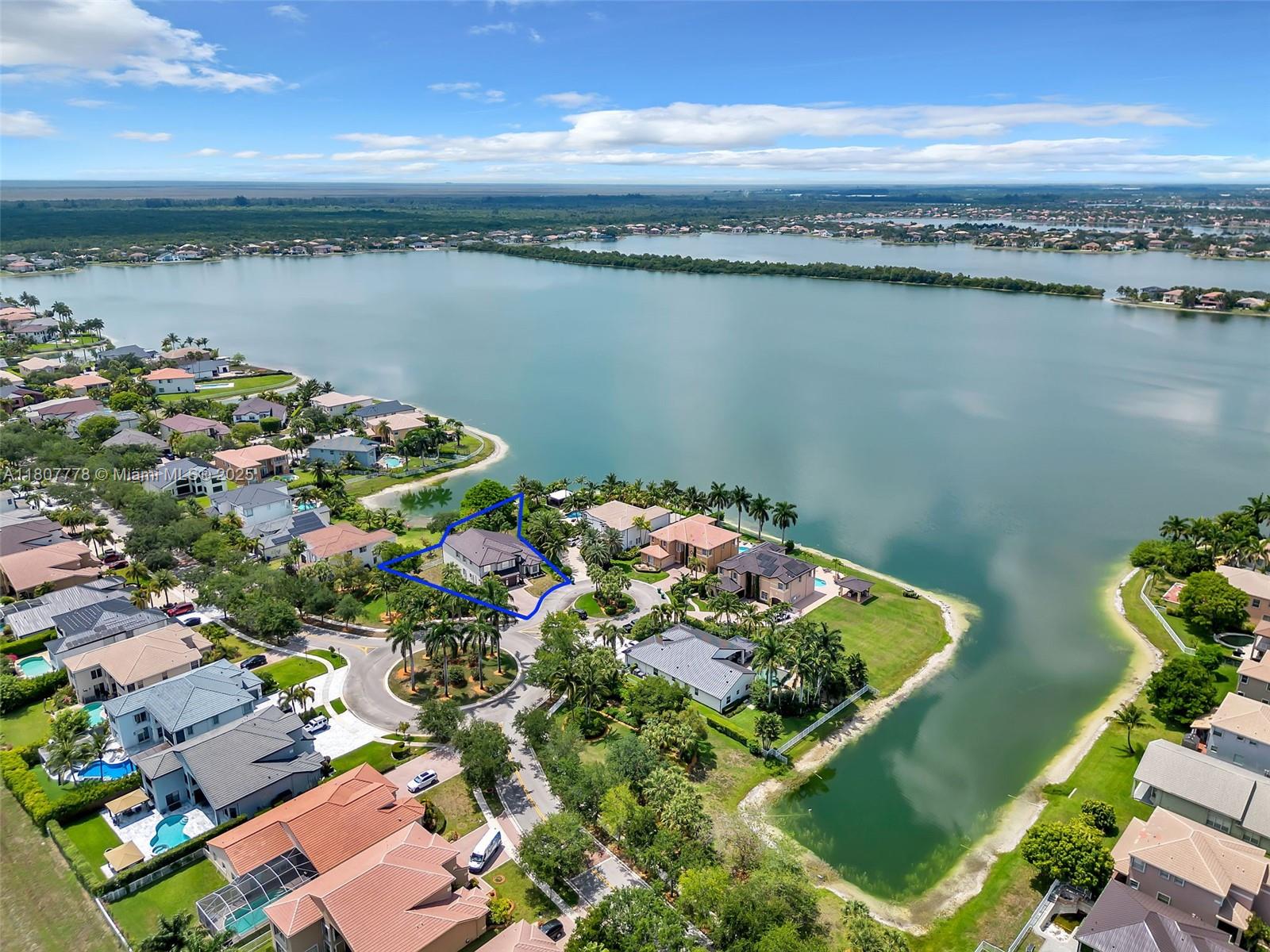 5466 Sw 187th Ter Property Photo 62