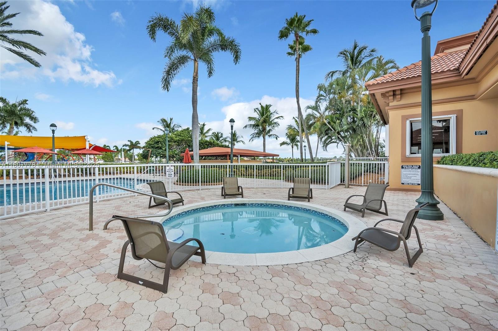 5466 Sw 187th Ter Property Photo 71