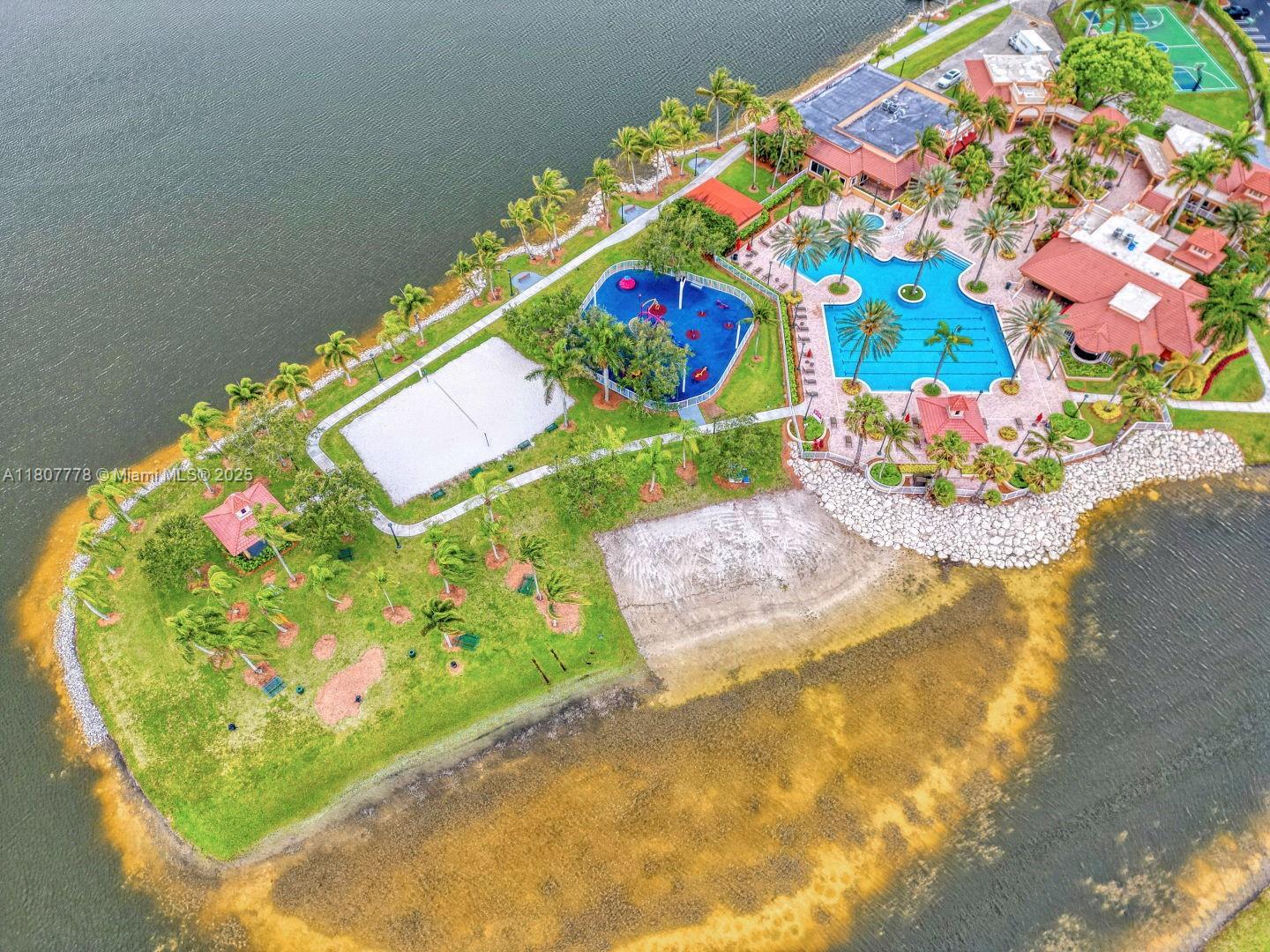 5466 Sw 187th Ter Property Photo 73