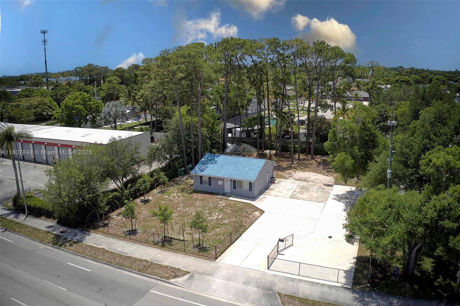 4736 Lake Worth Rd Property Photo 22