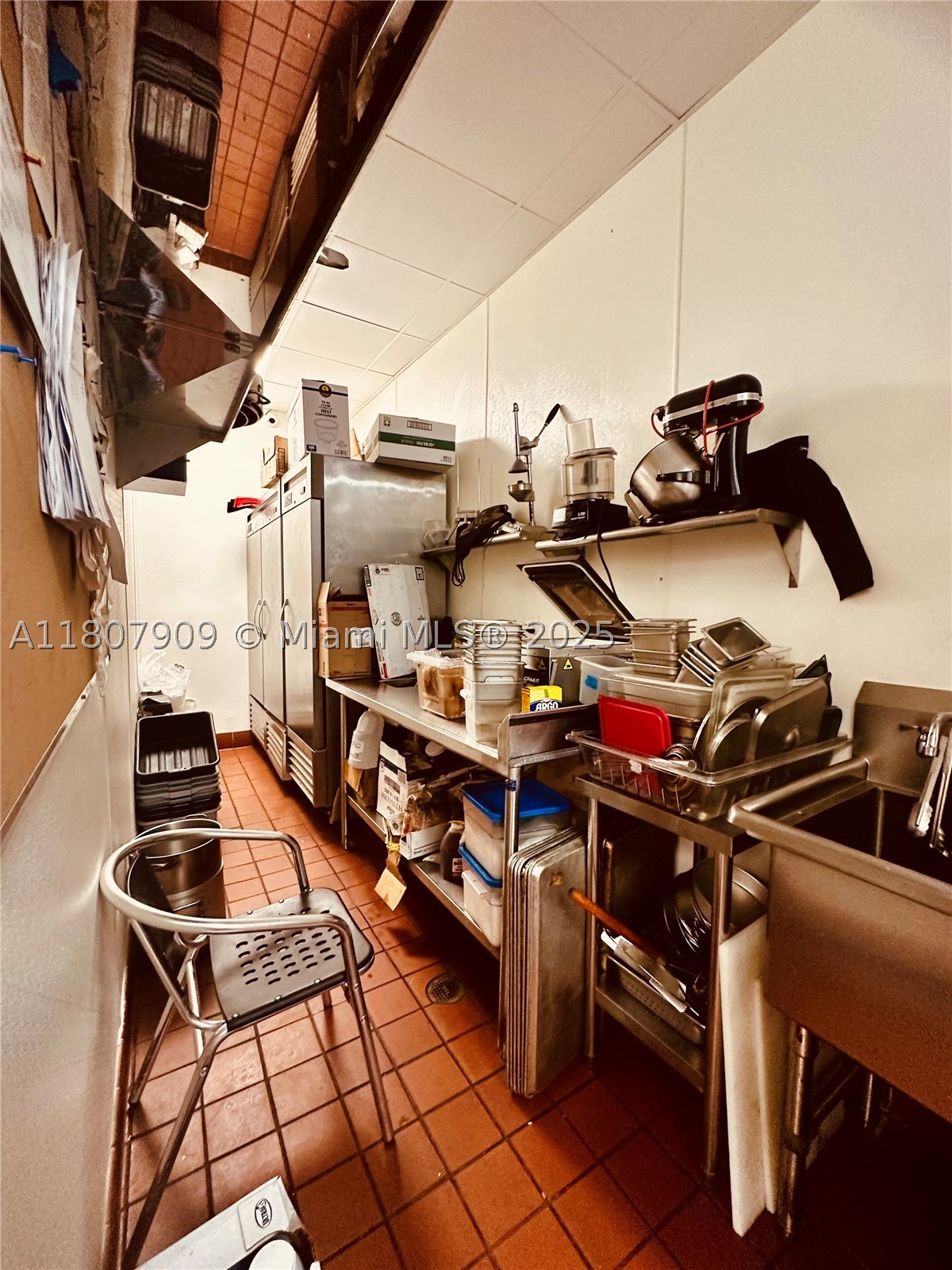 A11807909 Property Photo 14