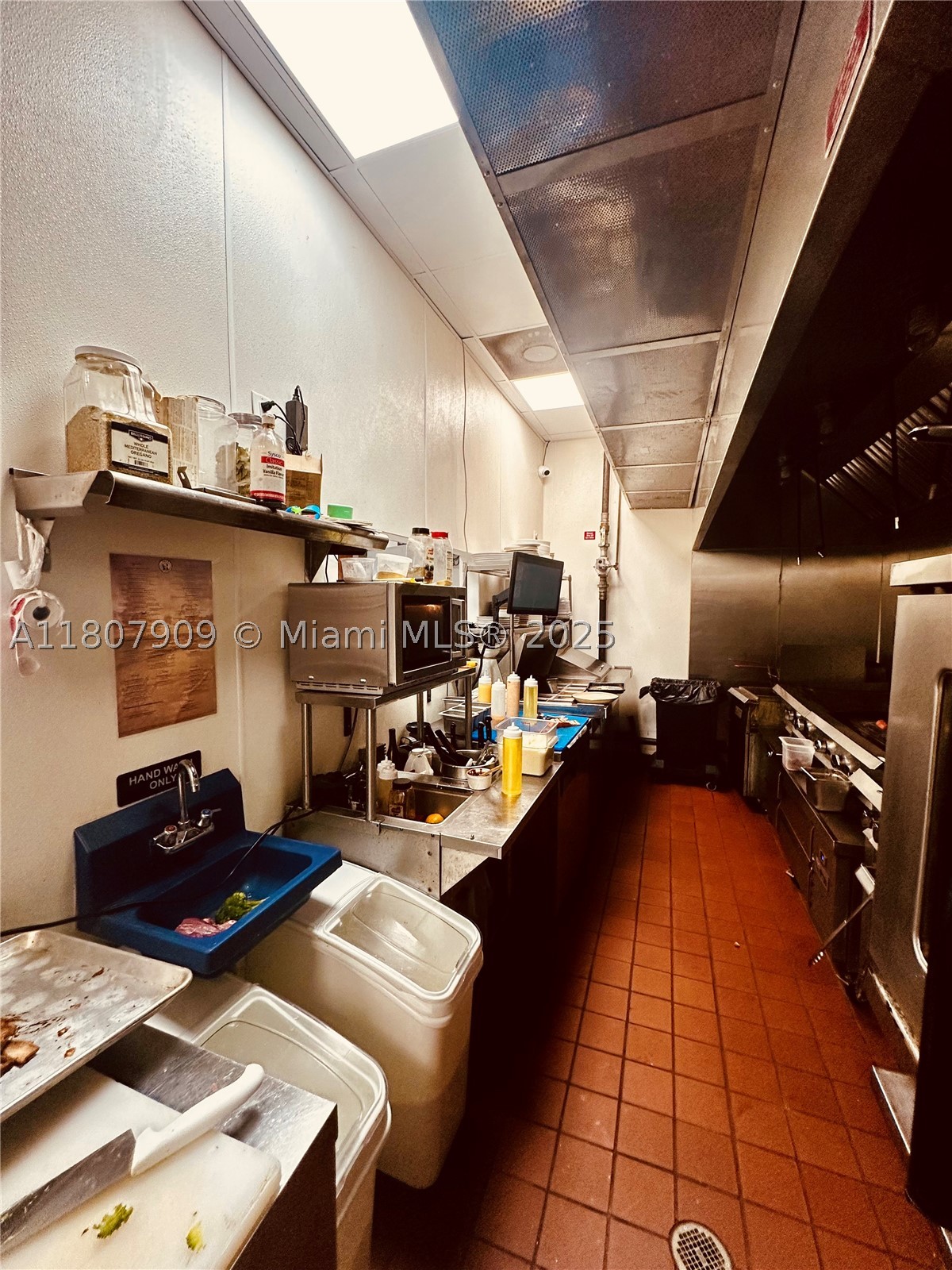 A11807909 Property Photo 15