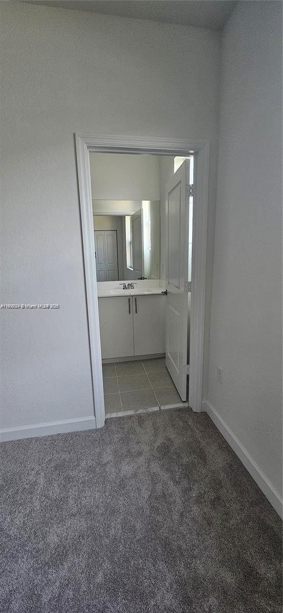 1181 Se 1st Property Photo 27