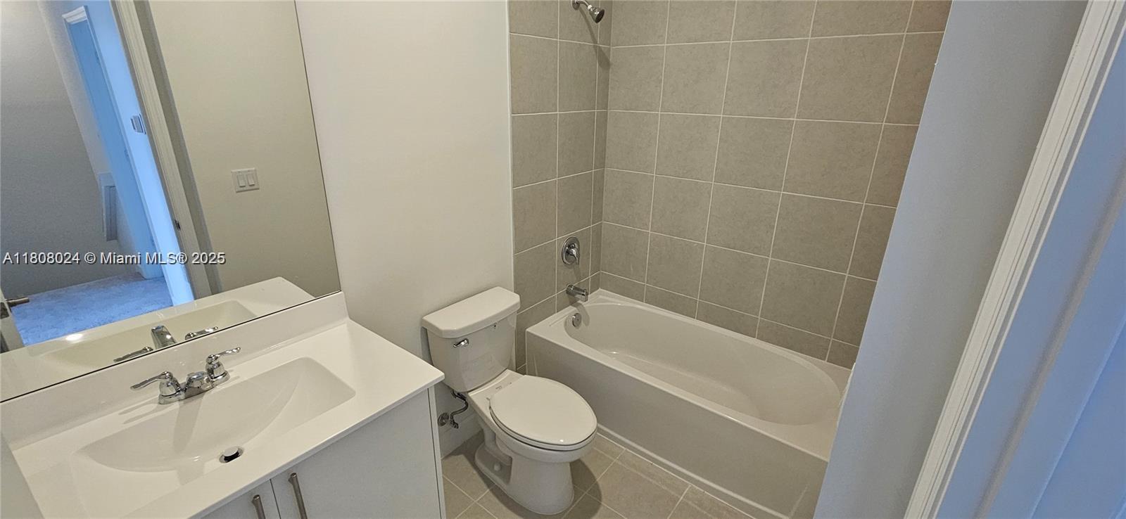 1181 Se 1st Property Photo 38