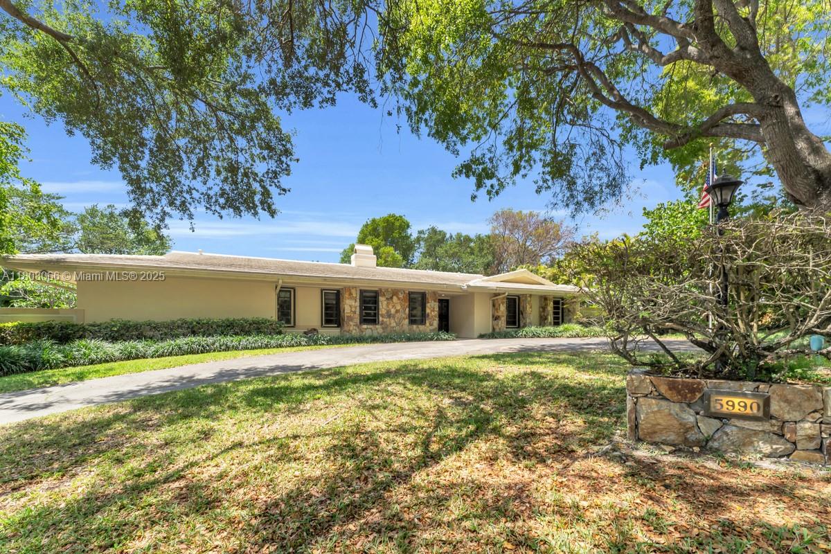 A11808066 Property Photo 1