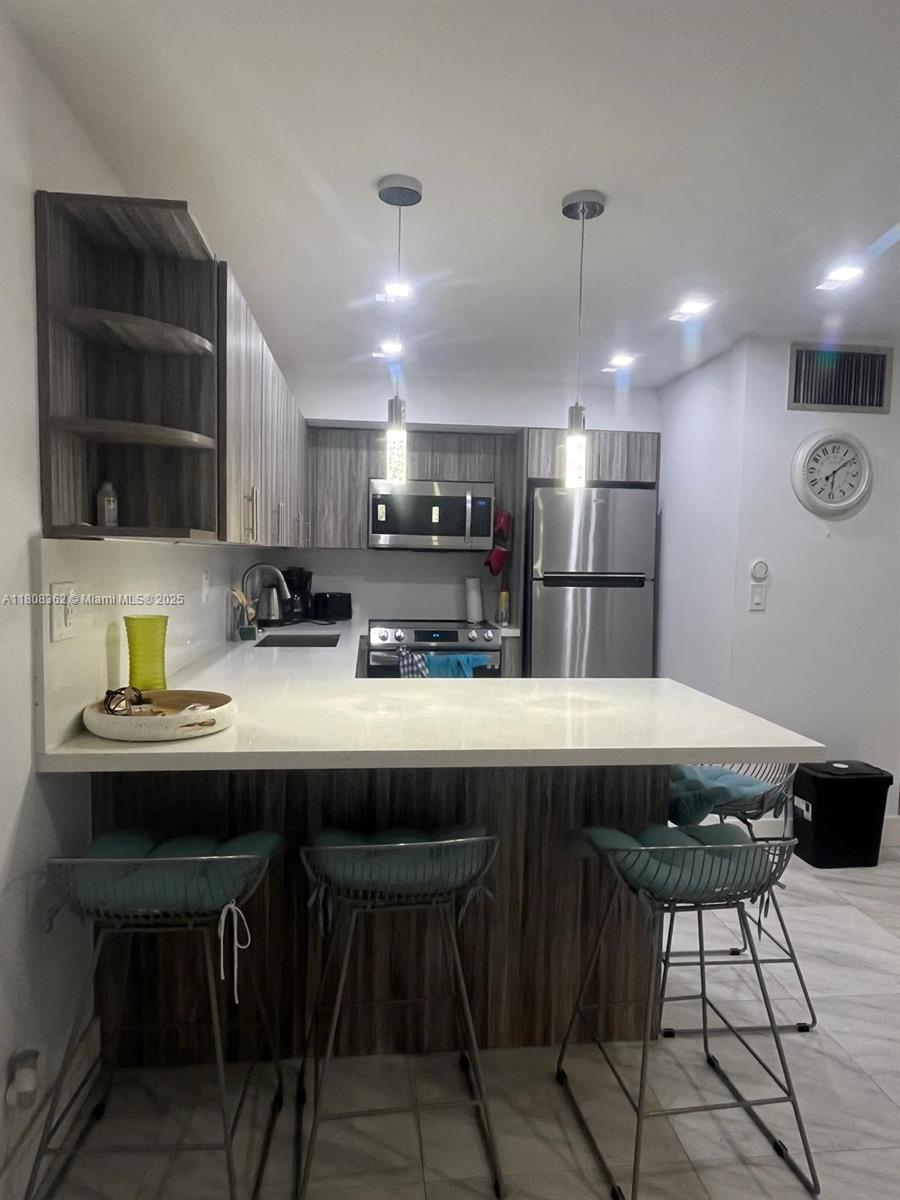 2145 Pierce St 422 Property Photo 1