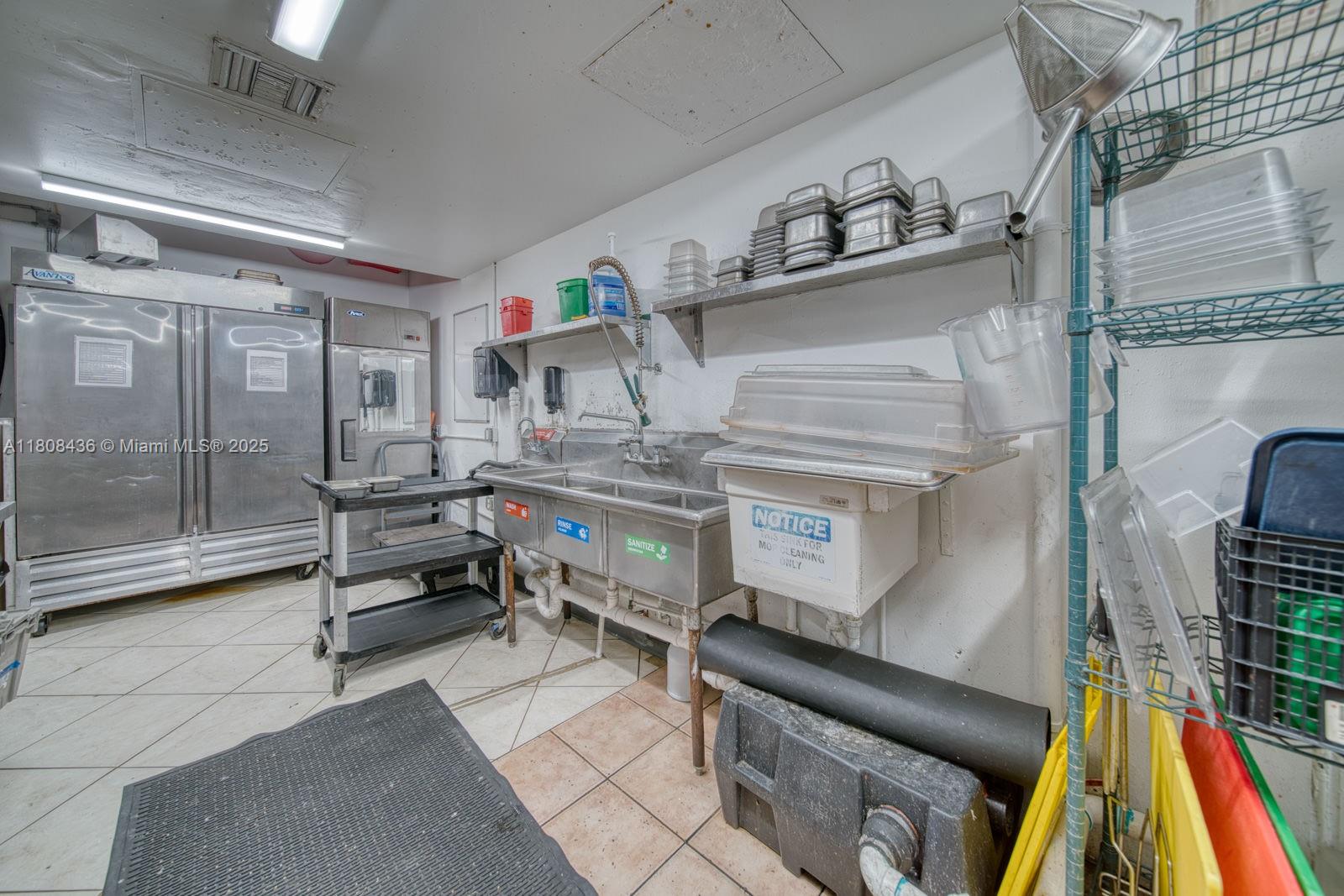 Quick Service Restaurant For Sale In Downtown Miami Property Photo 16
