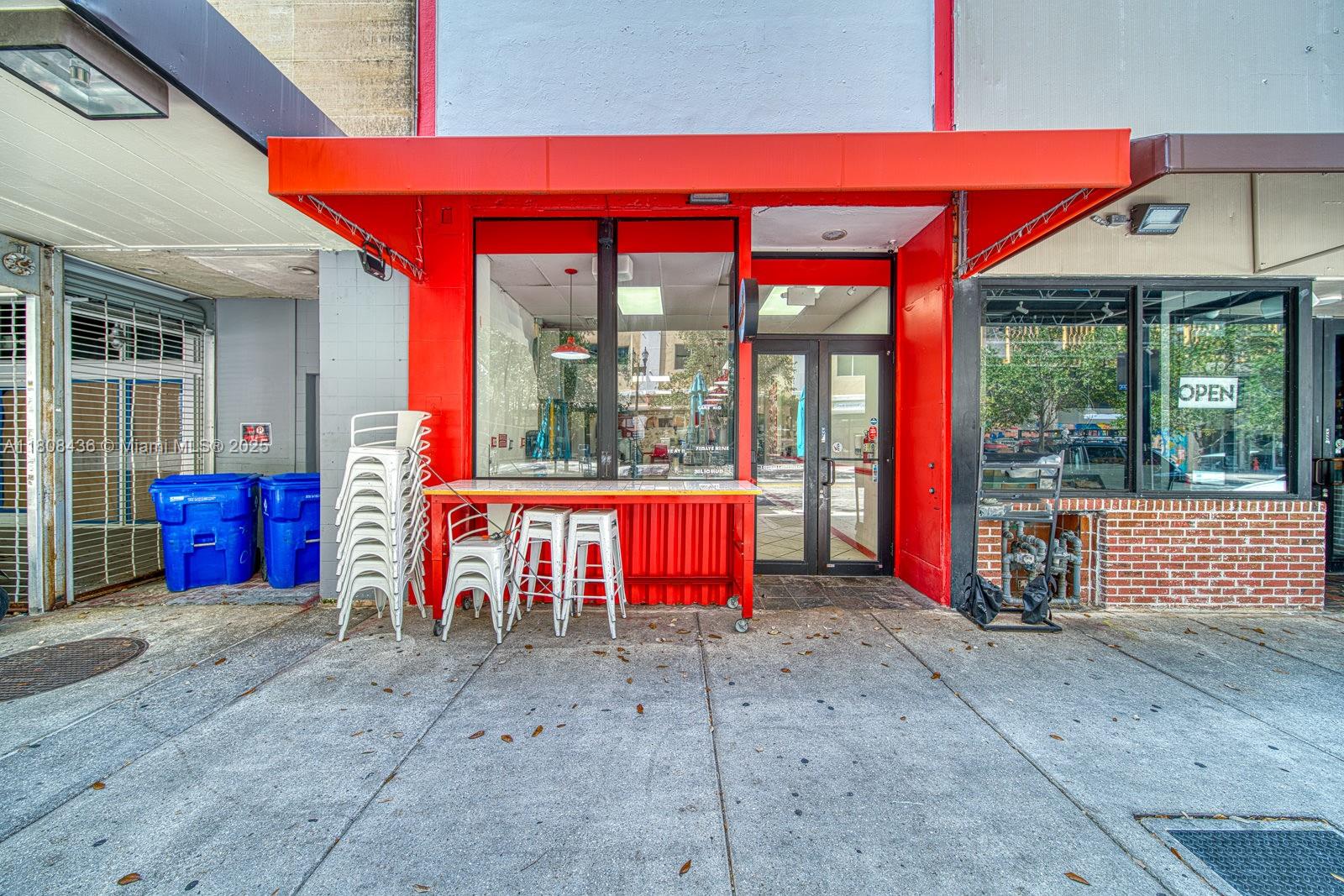Quick Service Restaurant For Sale In Downtown Miami Property Photo 20