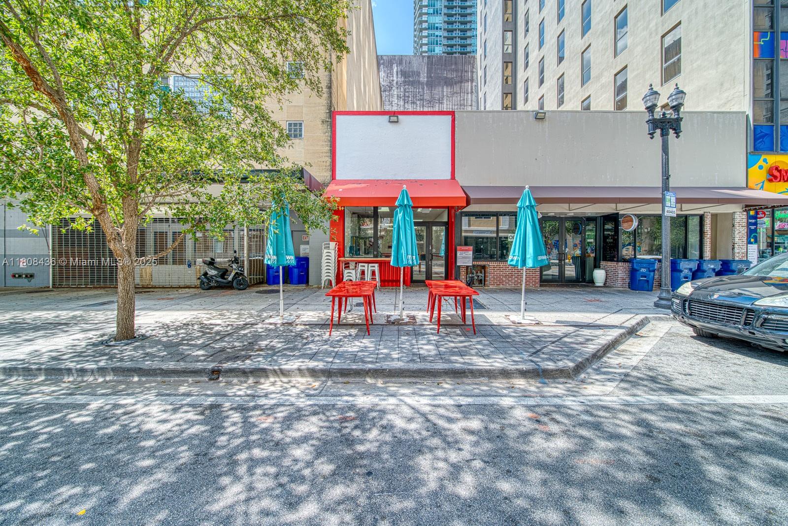 Quick Service Restaurant For Sale In Downtown Miami Property Photo 22