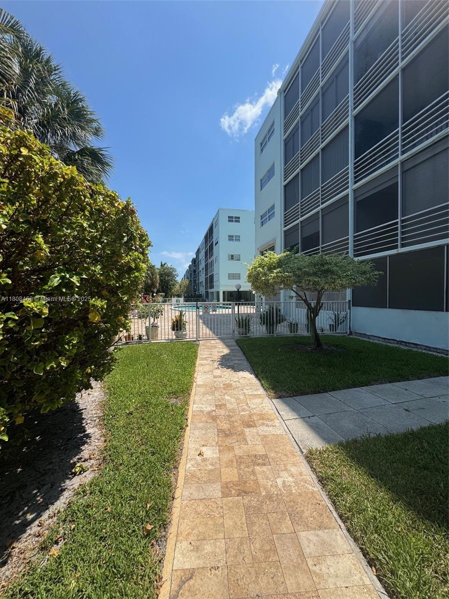 700 Ne 14th Ave 204 Property Photo 31