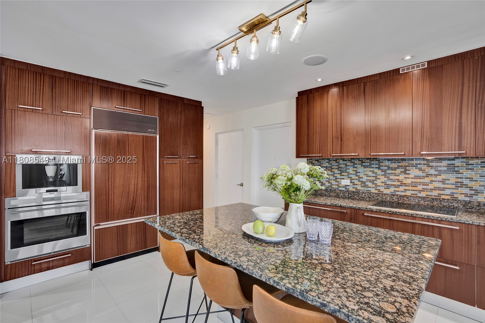 16001 Collins Ave 1604 Property Photo 12