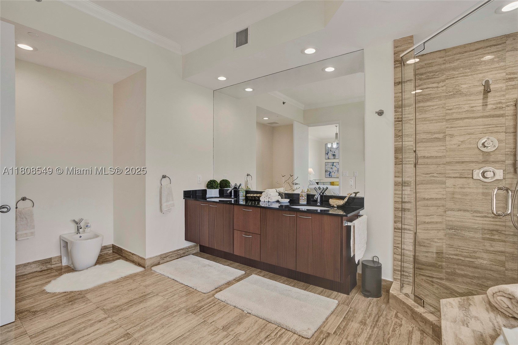 16001 Collins Ave 1604 Property Photo 20