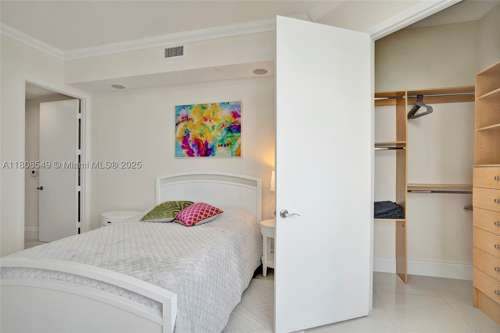 16001 Collins Ave 1604 Property Photo 26