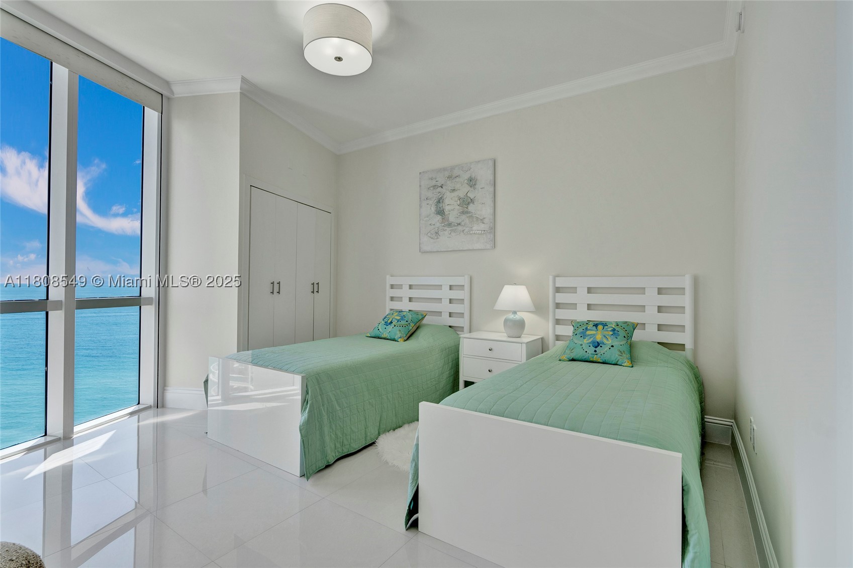 16001 Collins Ave 1604 Property Photo 31