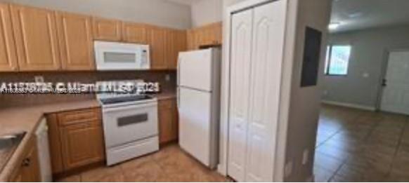 2903 Se 17th Ave 102 Property Photo 2