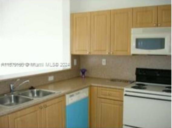2903 Se 17th Ave 102 Property Photo 17