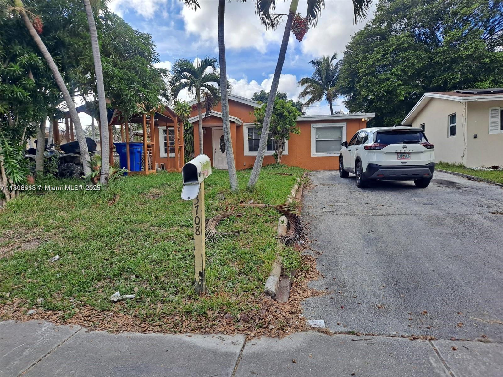 3708 Sw 58th Ave 0 Property Photo 5