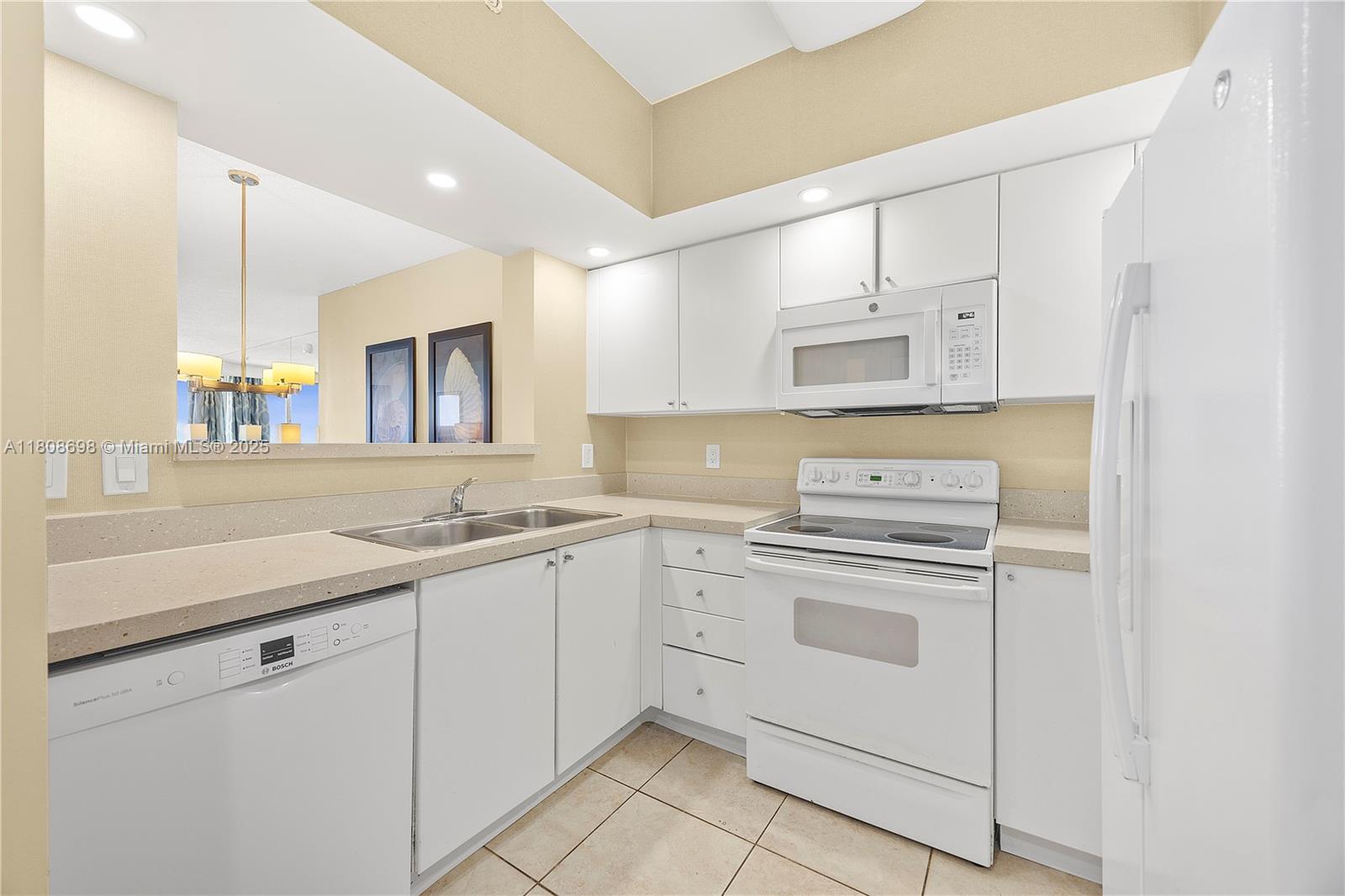 17375 Collins Ave 1101 Property Photo 17