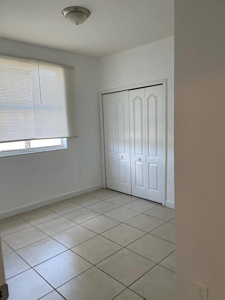 1652 Se 28th St 205 Property Photo 4