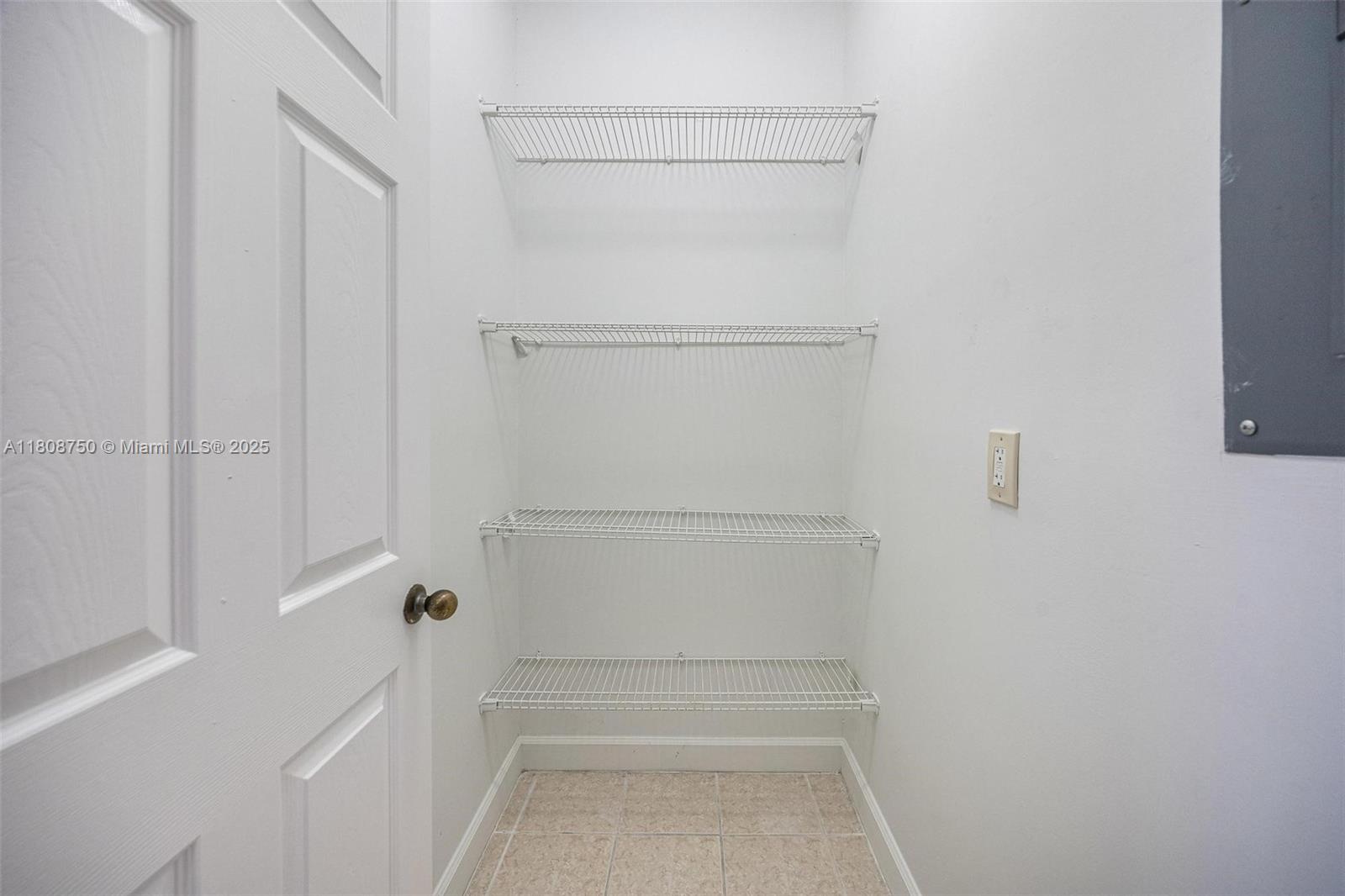1005 Ne 41st Ave Property Photo 11