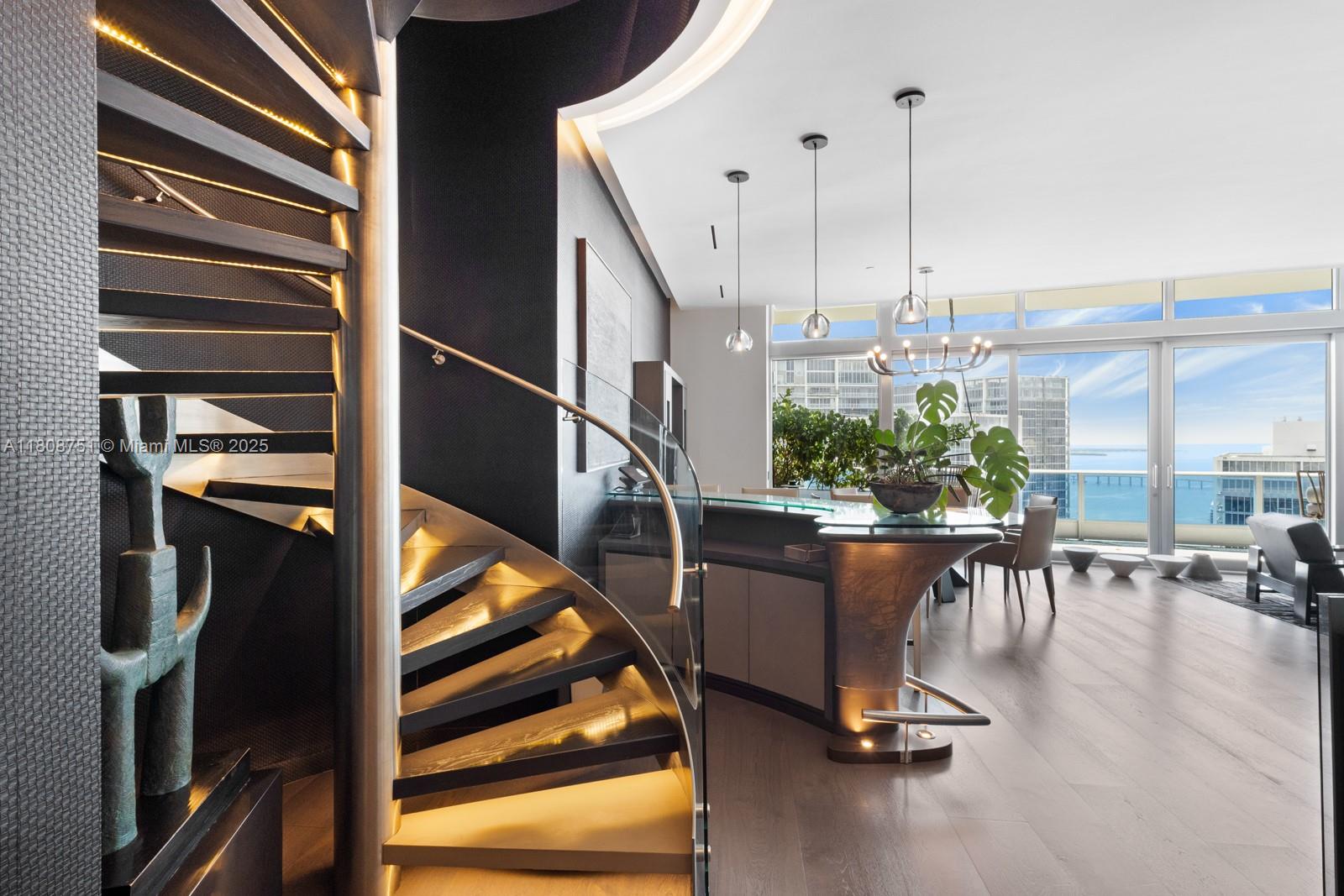 200 Biscayne Boulevard Way Ph-5404 Property Photo 4