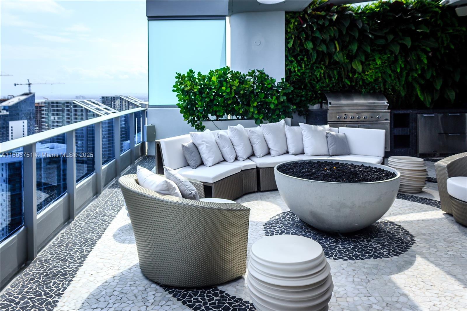 200 Biscayne Boulevard Way Ph-5404 Property Photo 7