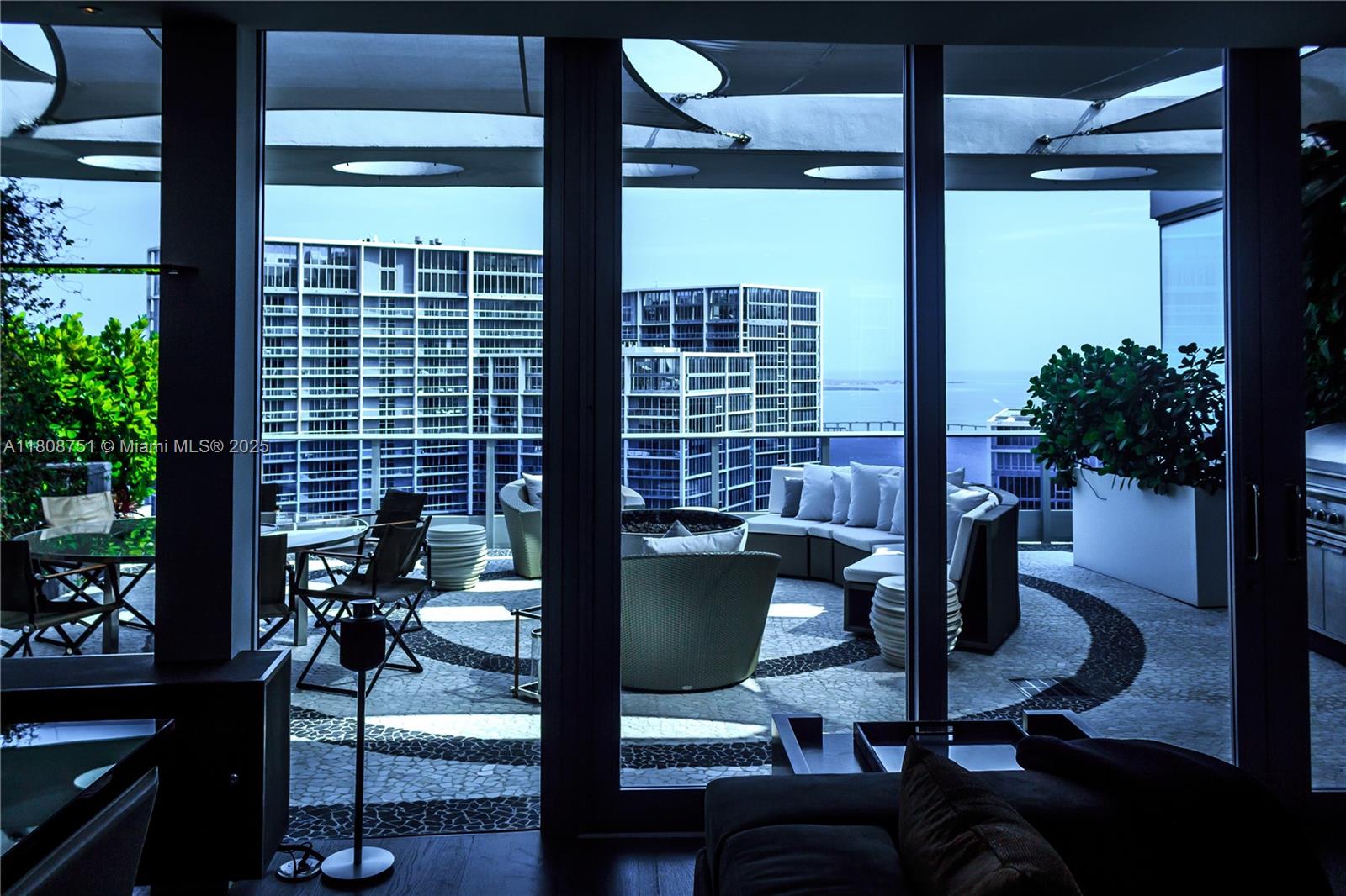 200 Biscayne Boulevard Way Ph-5404 Property Photo 9